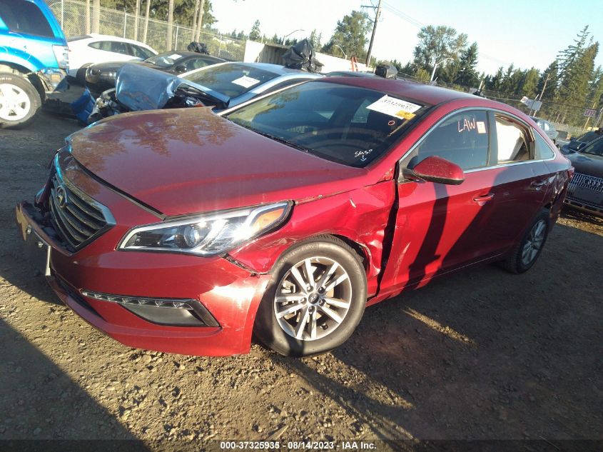 2015 HYUNDAI SONATA 2.4L SE - 5NPE24AF9FH119820