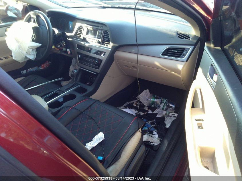 2015 HYUNDAI SONATA 2.4L SE - 5NPE24AF9FH119820