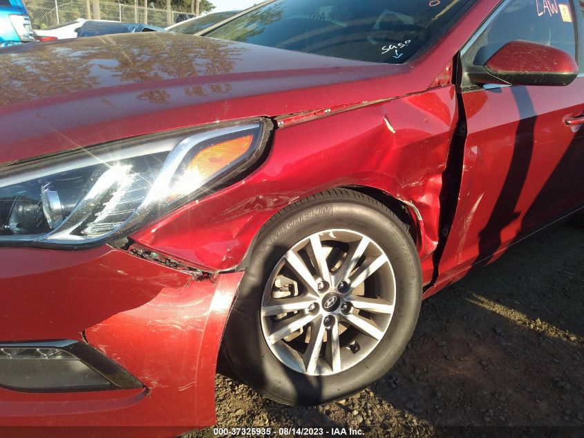2015 HYUNDAI SONATA 2.4L SE - 5NPE24AF9FH119820