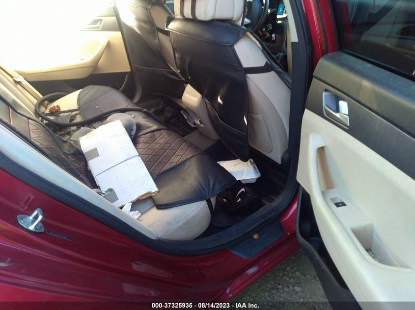 2015 HYUNDAI SONATA 2.4L SE - 5NPE24AF9FH119820