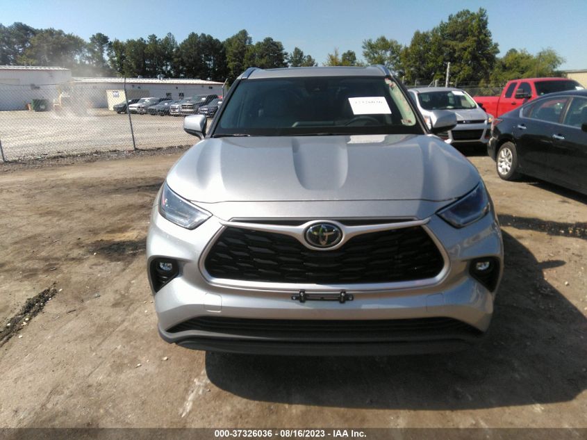 2021 TOYOTA HIGHLANDER XLE - 5TDGZRBH5MS134114