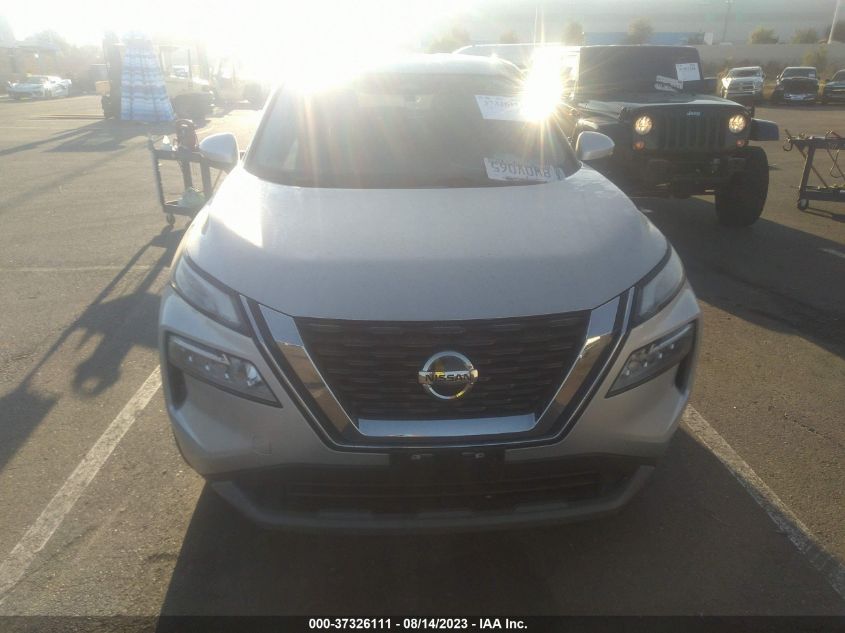 JN8AT3BA5MW012381 Nissan Rogue SV 13