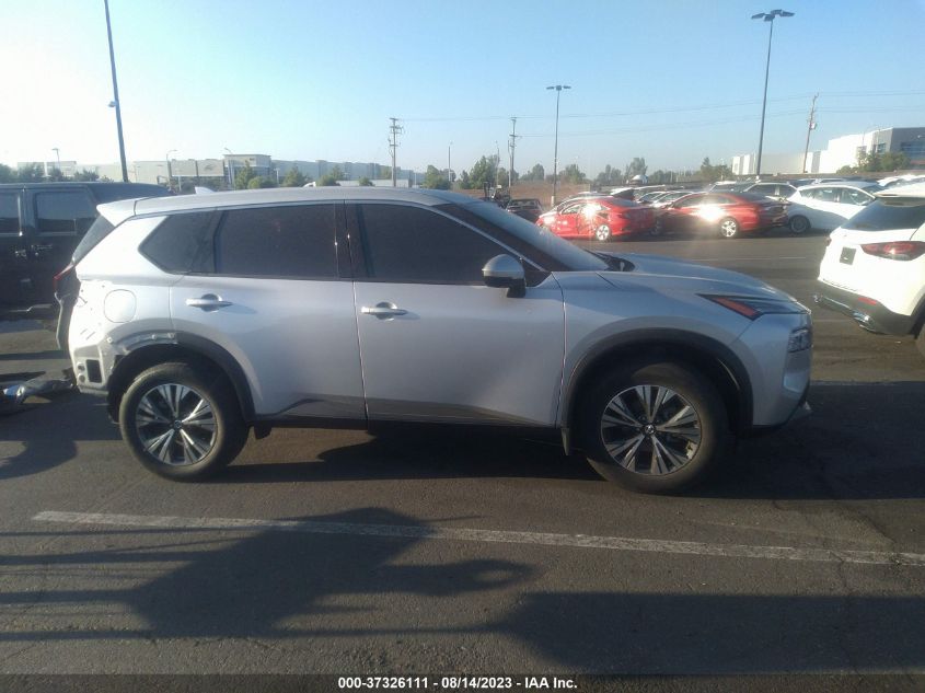 JN8AT3BA5MW012381 Nissan Rogue SV 14