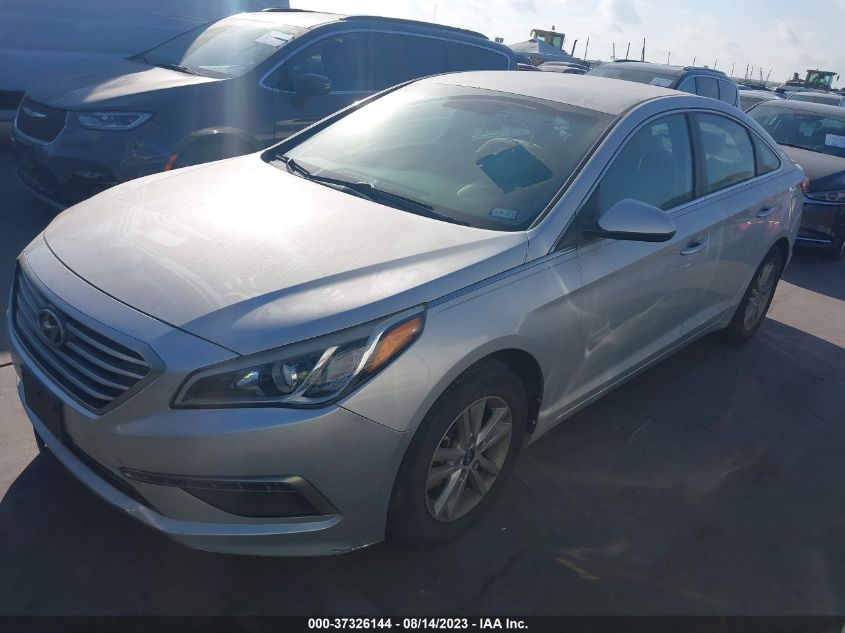 2015 HYUNDAI SONATA 2.4L SE - 5NPE24AF6FH085657