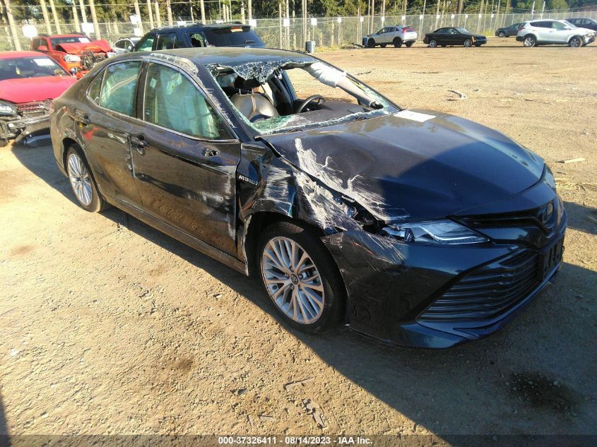 2018 TOYOTA CAMRY HYBRID - 4T1B21HK2JU510774