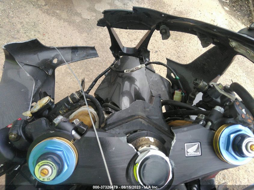 2005 HONDA RVT1000 R JH2SC450X5M500285