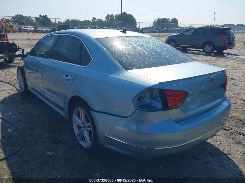 2013 VOLKSWAGEN PASSAT SEL PREMIUM - 1VWCM7A31DC134696