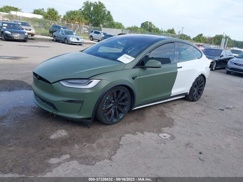 VIN 7SAXCBE60NF355552 2022 TESLA MODEL X PLAID