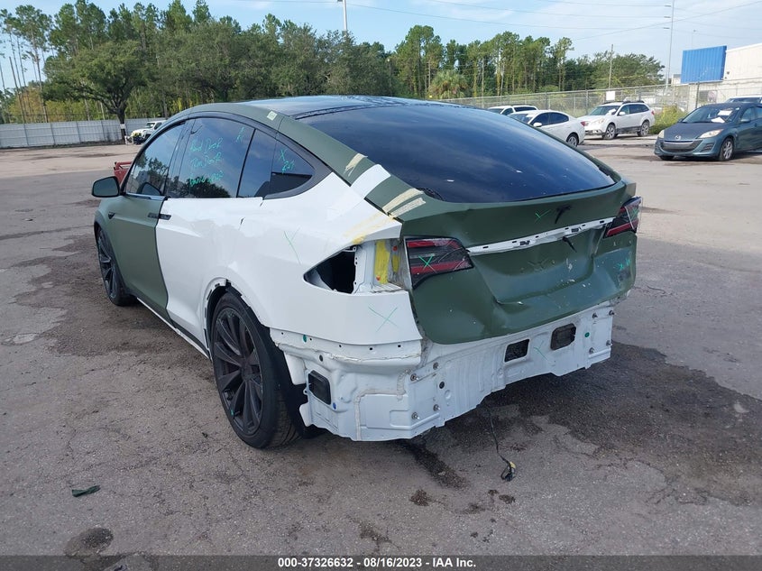 VIN 7SAXCBE60NF355552 2022 TESLA MODEL X PLAID