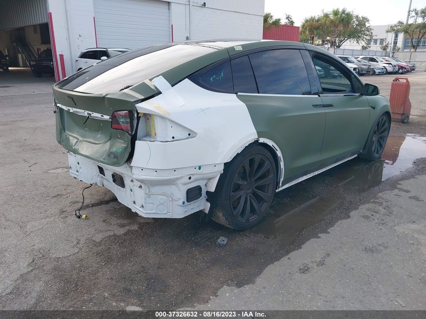 VIN 7SAXCBE60NF355552 2022 TESLA MODEL X PLAID