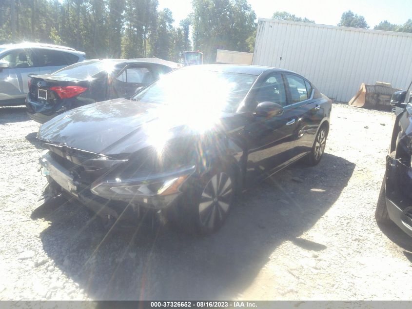 1N4BL4DV5MN363177 Nissan Altima 2.5 SV 2