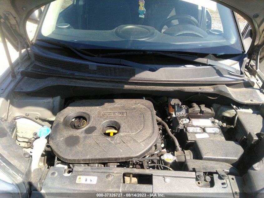 2015 KIA SOUL + - KNDJP3A5XF7115846