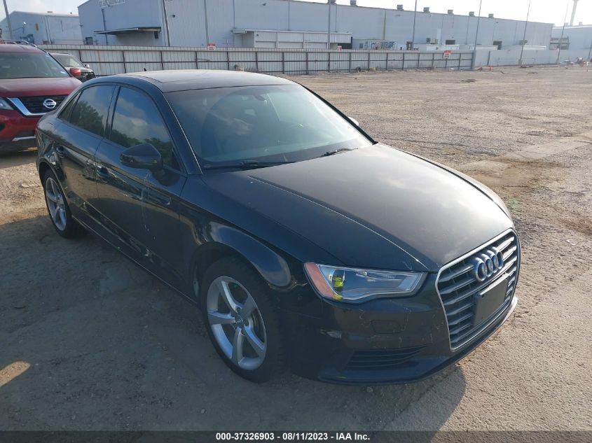 VIN WAUACGFF5F1125365 2015 AUDI A3 no.1