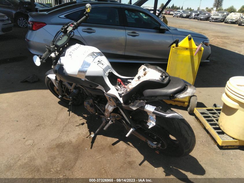 2015 YAMAHA FZ07 JYARM06E1FA001512