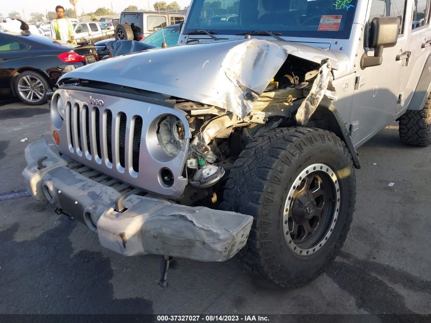 2013 JEEP WRANGLER UNLIMITED SPORT - 1C4BJWDG0DL677926