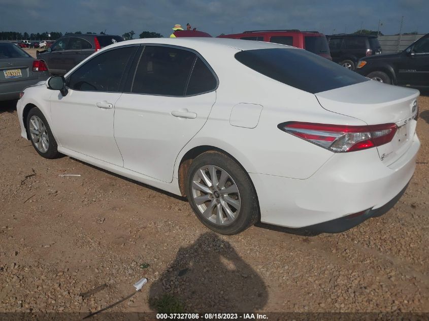 2018 TOYOTA CAMRY LE/SE/XLE/L - 4T1B11HK7JU088178