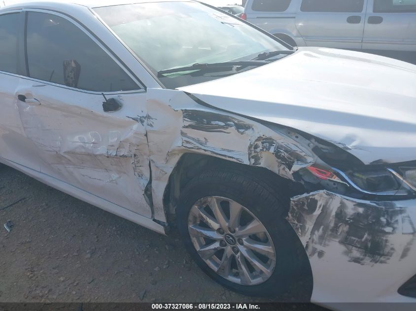 2018 TOYOTA CAMRY LE/SE/XLE/L - 4T1B11HK7JU088178
