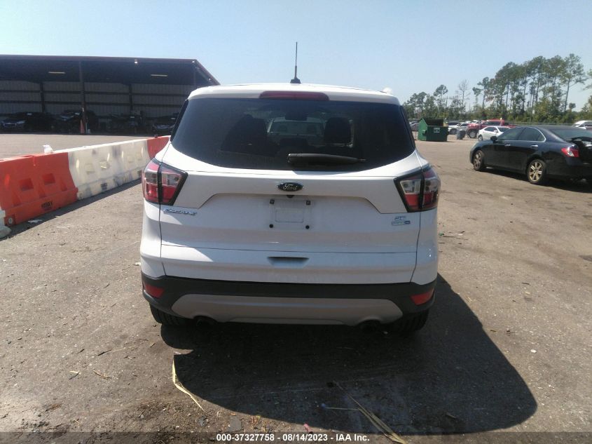 2017 FORD ESCAPE SE - 1FMCU9GD3HUE40177