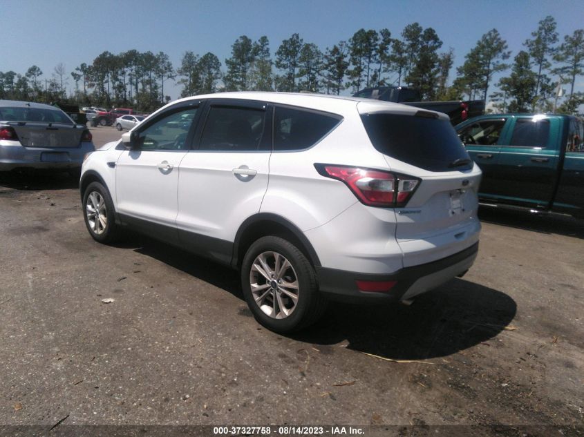 2017 FORD ESCAPE SE - 1FMCU9GD3HUE40177