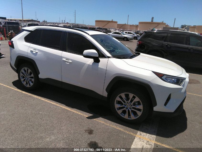 2021 TOYOTA RAV4 XLE PREMIUM - JTMC1RFV0MD082263