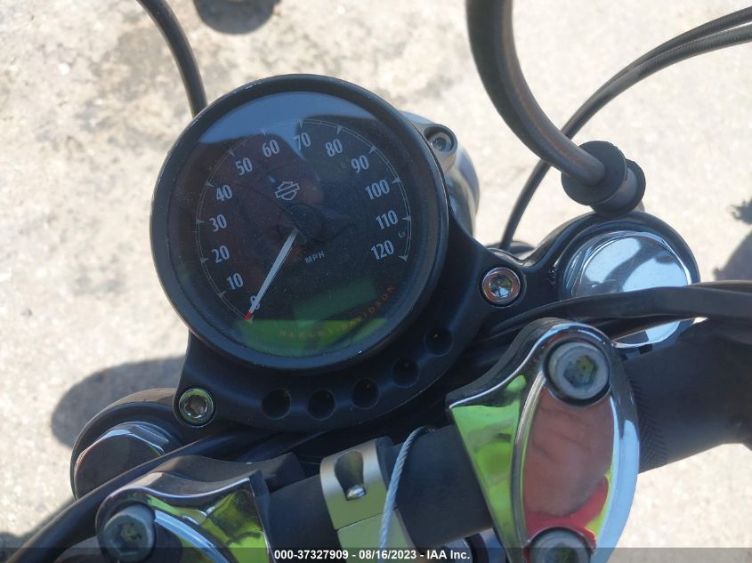 2017 HARLEY-DAVIDSON XL883 IRON 883 - 1HD4LE219HC445969