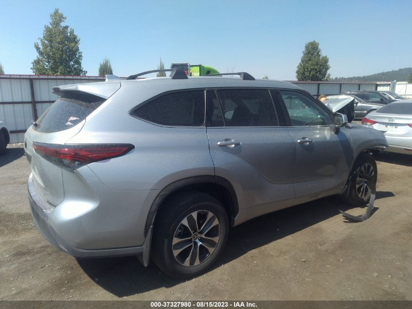 2022 TOYOTA HIGHLANDER XLE - 5TDGZRBH9NS244908