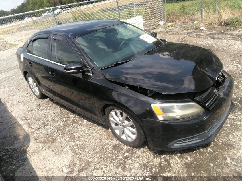 2013 VOLKSWAGEN JETTA SEDAN SE W/CONVENIENCE - 3VWDP7AJ8DM292333