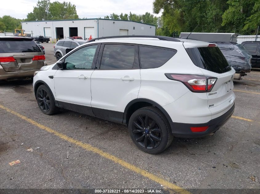 2017 FORD ESCAPE SE - 1FMCU0GD6HUA84108