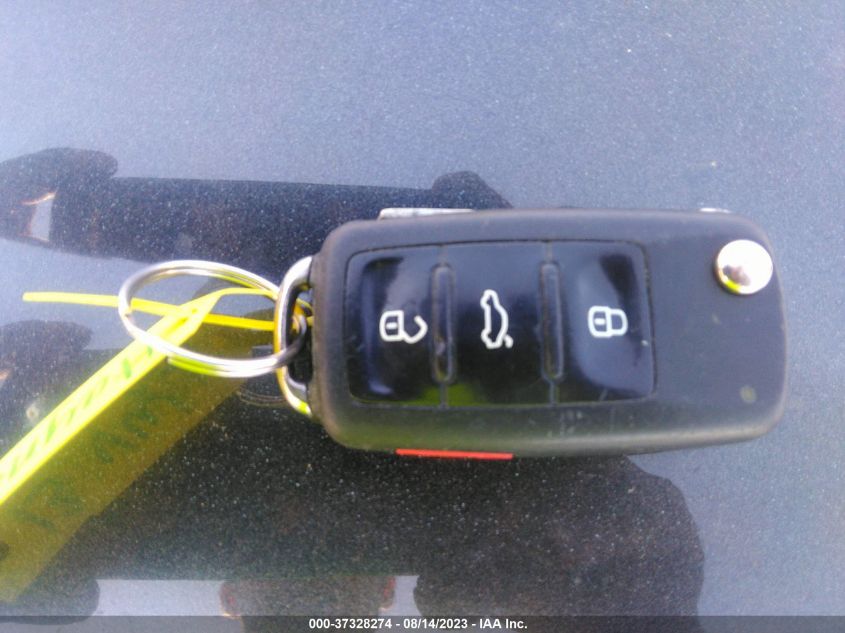 2013 VOLKSWAGEN GTI WOLFSBURG - WVWGD7AJ1DW139883