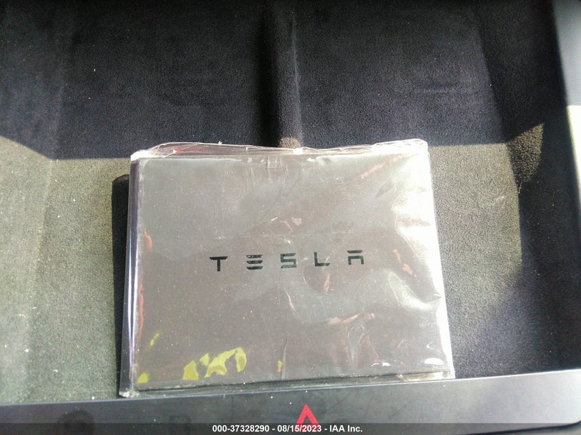 VIN 7SAXCDE59PF386904 2023 TESLA MODEL X