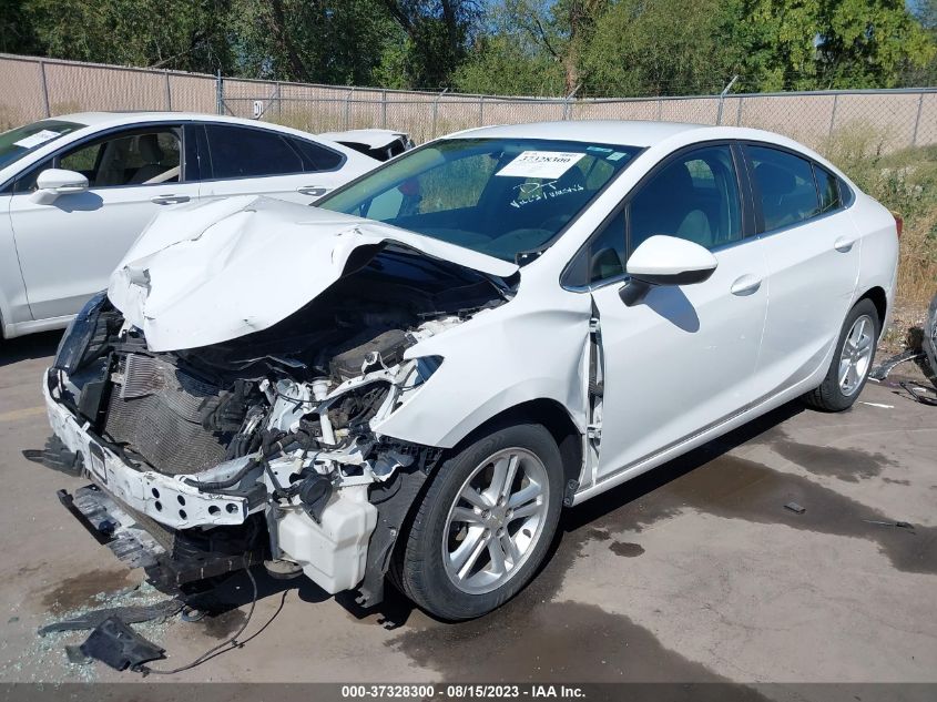2018 CHEVROLET CRUZE LT - 1G1BE5SM1J7197141