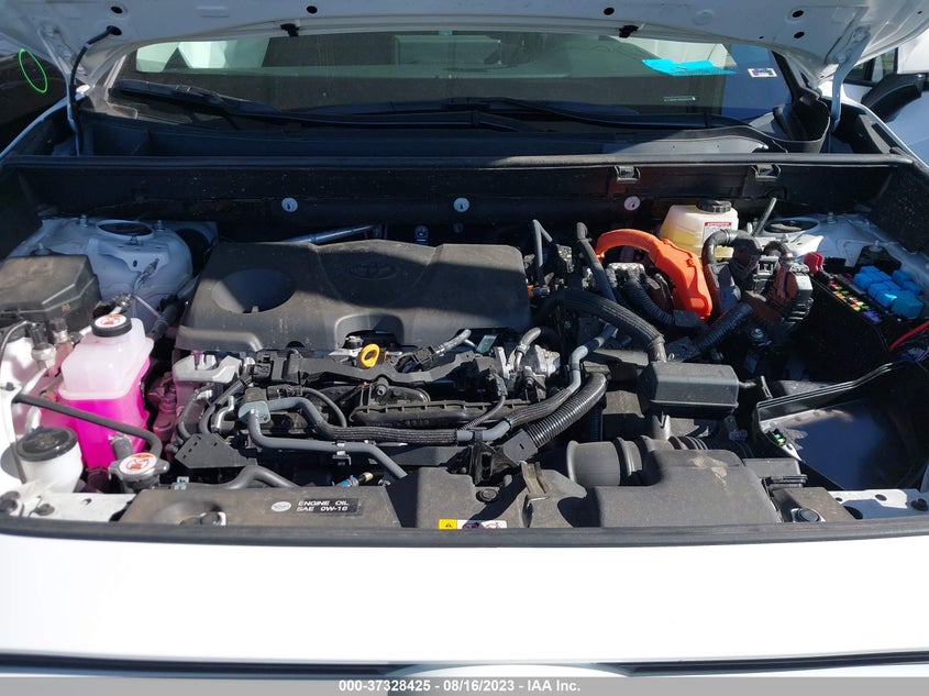 VIN 4T3RWRFV6NU080923 2022 TOYOTA RAV4 XLE