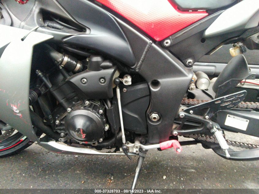 2009 YAMAHA YZFR1 JYARN23E39A004235