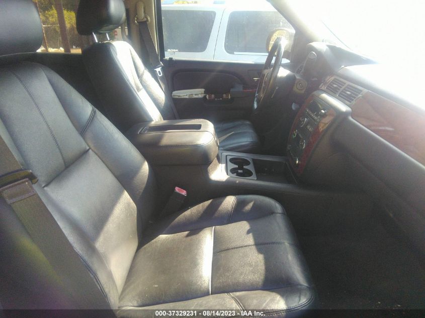 2013 CHEVROLET TAHOE LT - 1GNSCBE06DR261288