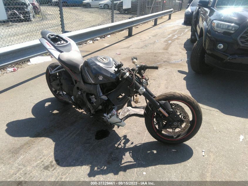 2007 SUZUKI GSX-R750 - JS1GR7KA972113389