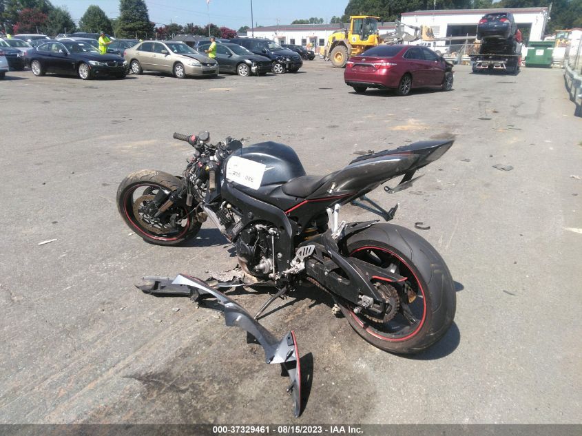 2007 SUZUKI GSX-R750 - JS1GR7KA972113389