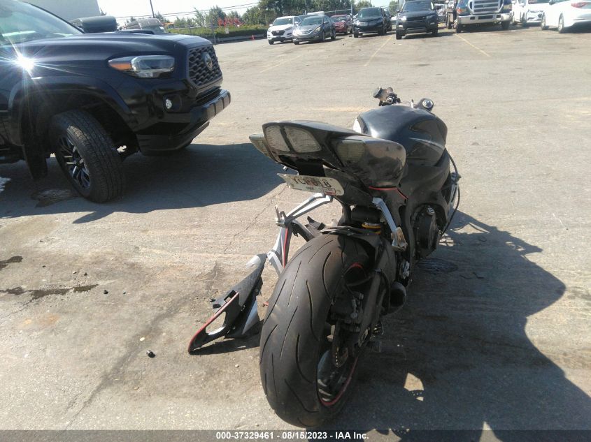 2007 SUZUKI GSX-R750 - JS1GR7KA972113389
