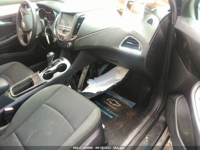 2017 CHEVROLET CRUZE LT - 1G1BE5SM2H7100992