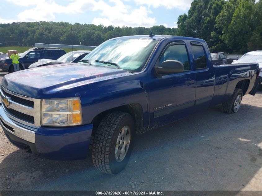 2013 CHEVROLET SILVERADO 1500 LT - 1GCRKSE09DZ184748