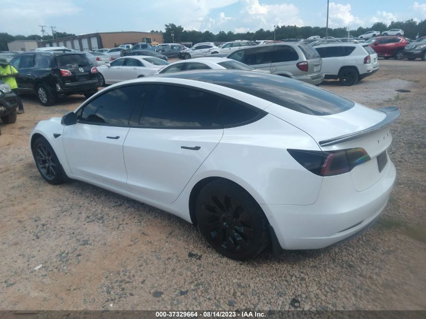 5YJ3E1EB4KF365669 Tesla Model 3 PERFORMANCE 3