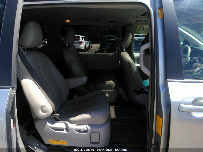 2014 TOYOTA SIENNA LTD/XLE - 5TDDK3DC0ES078137