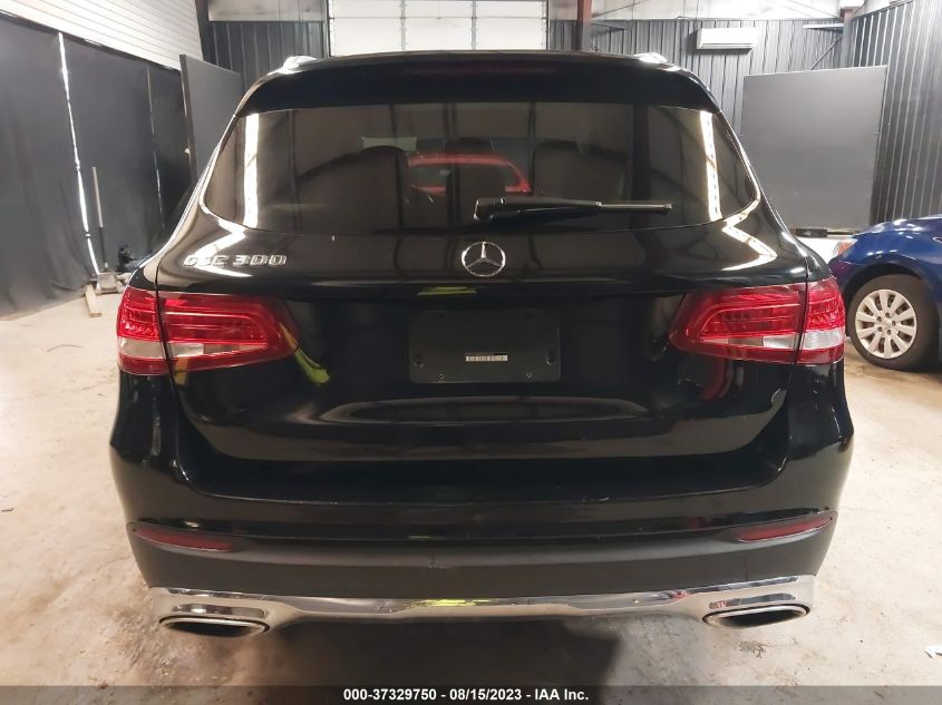 2016 MERCEDES-BENZ GLC 300 - WDC0G4JB8GF055963