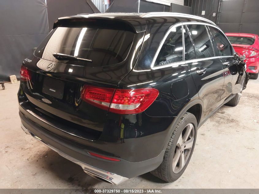 2016 MERCEDES-BENZ GLC 300 - WDC0G4JB8GF055963