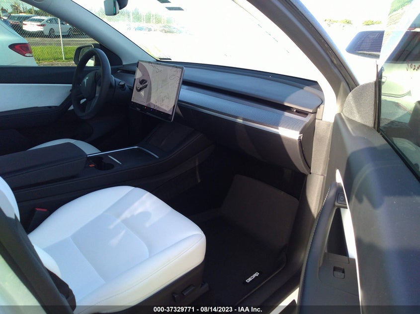VIN 7SAYGDEF7NF376886 2022 TESLA MODEL Y