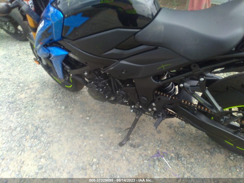 2022 SUZUKI GSX-S750 M/Z - JS1C533B9N7101754