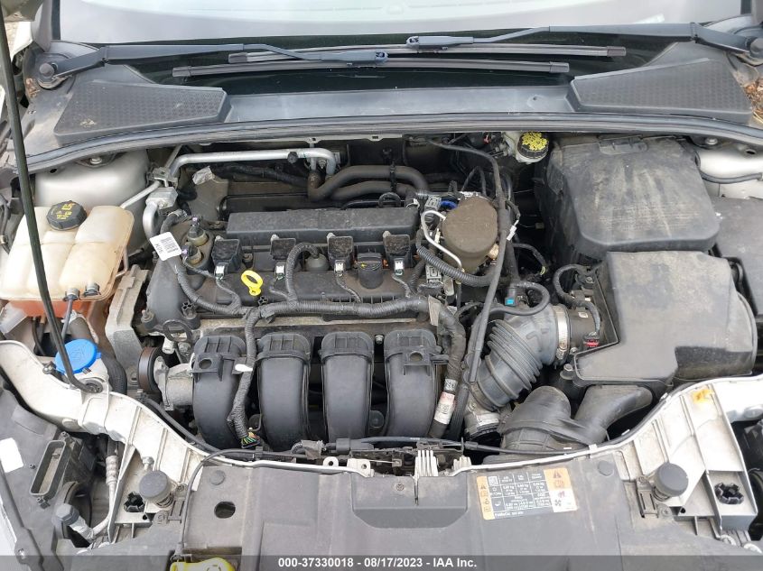 2015 FORD FOCUS SE - 1FADP3K2XFL336121