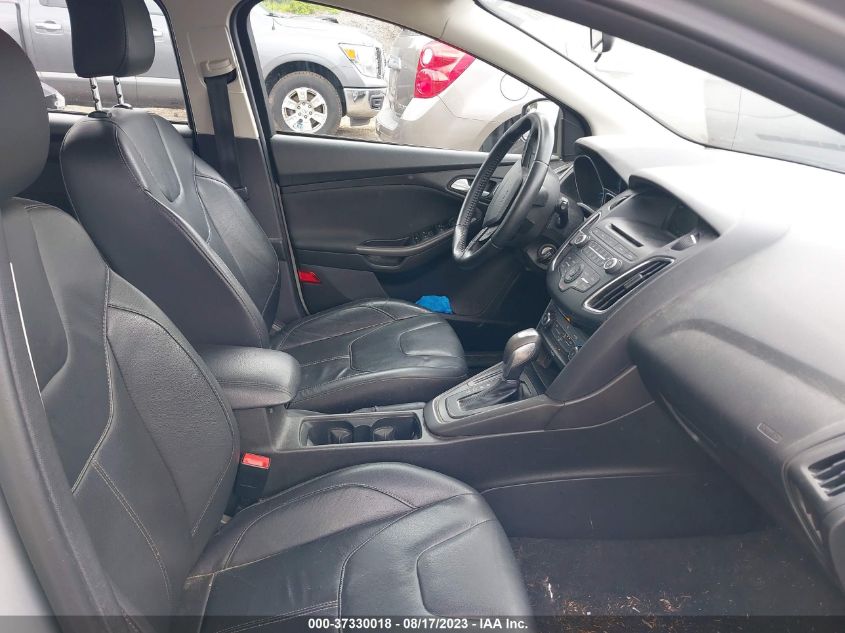 2015 FORD FOCUS SE - 1FADP3K2XFL336121