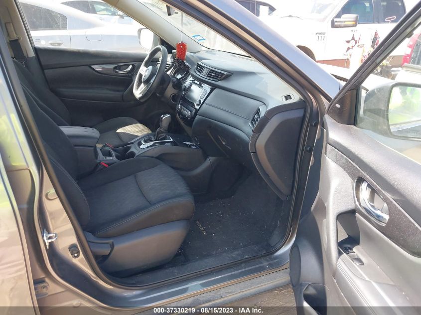 2019 NISSAN ROGUE SV - KNMAT2MT4KP526587