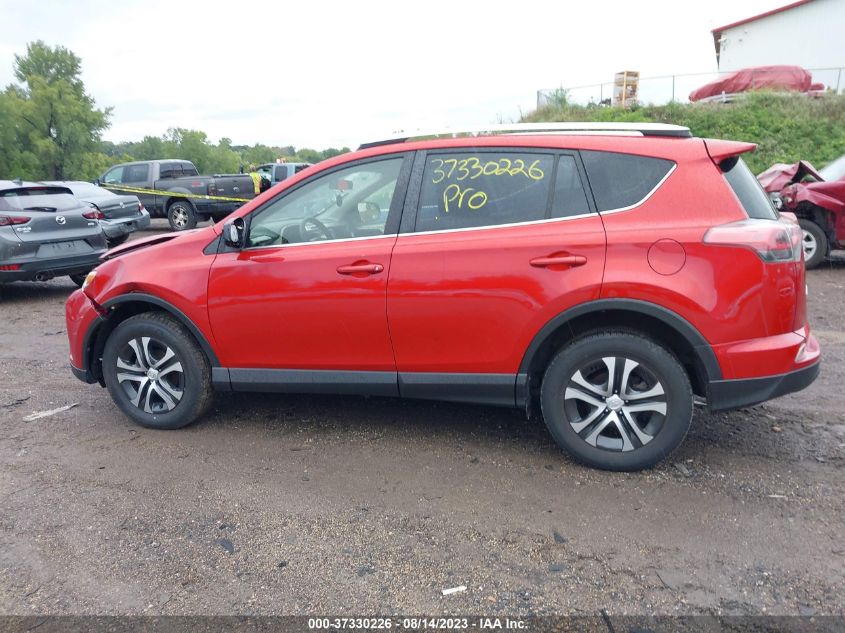 2016 TOYOTA RAV4 LE - JTMBFREV6GJ061437