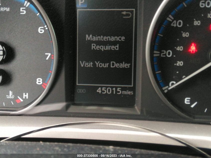 2017 TOYOTA RAV4 XLE - JTMWFREV2HD100025